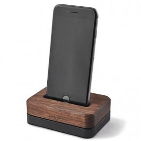 Wood iPhone 6 dock 木製iPhone6底座